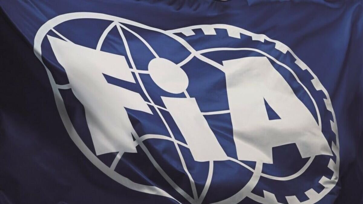    Логотип Международной автомобильной федерации (FIA)© официальный сайт FIA