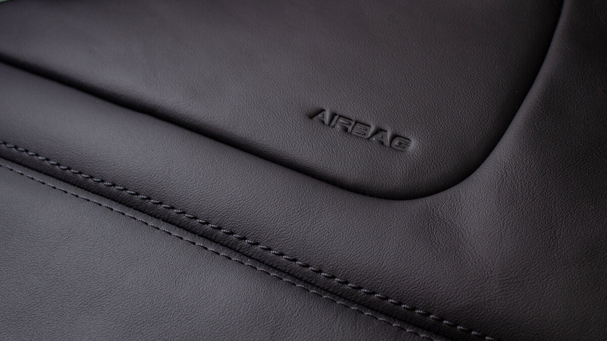 Готовая кожа на торпеду от Porsche Cayenne