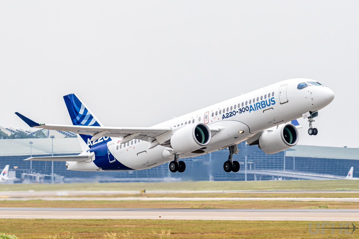 Эйрбас. Airbus a220. Эйрбас а 220. Airbus a220-300. A220-300.