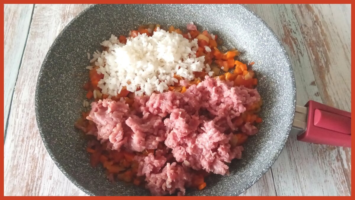 Кабачки фаршированные рисом и грибами — рецепт с фото
