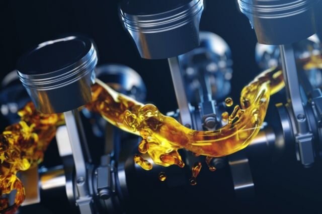    Как понять, что пора менять масло в моторе?