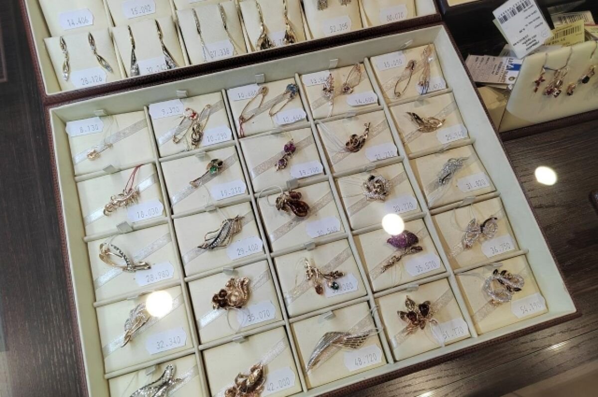    МВД не подтвердило задержание охранника, укравшего ювелирку в Барнауле