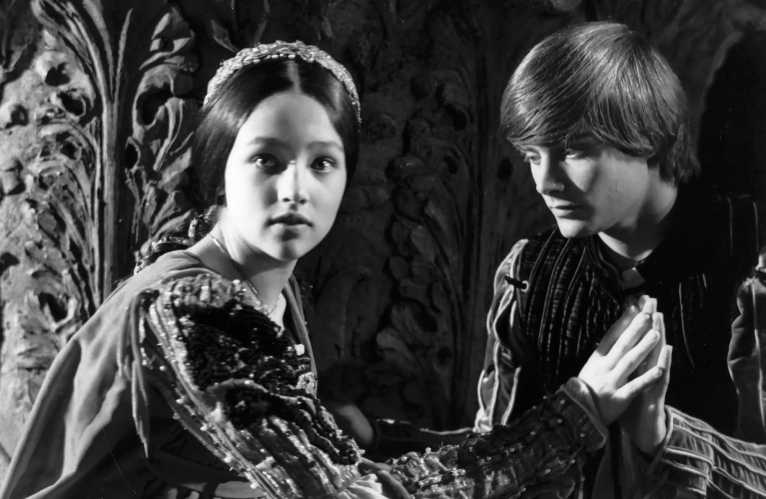 Если бы мне задали вопрос о том, какое произведение считается самым известным в мире, мой ответ был бы: «Ромео и Джульетта».