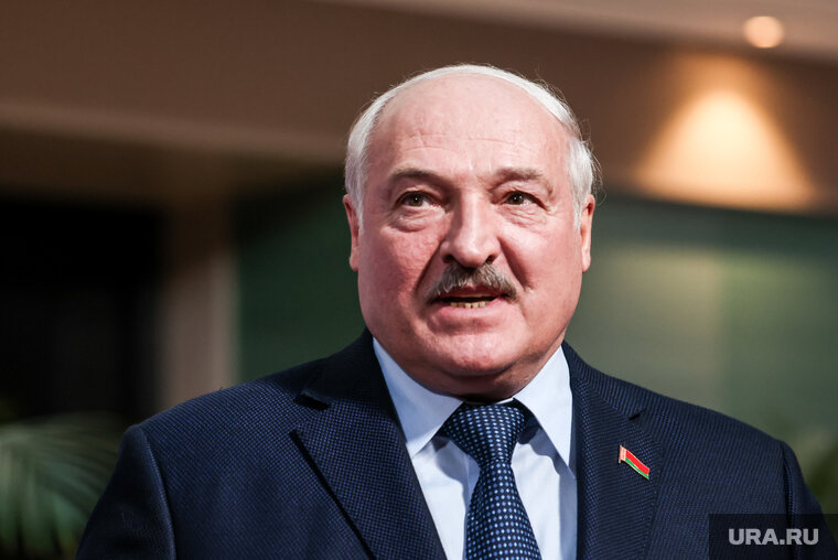   Александр Лукашенко высказался о разрешении конфликта на Украине
