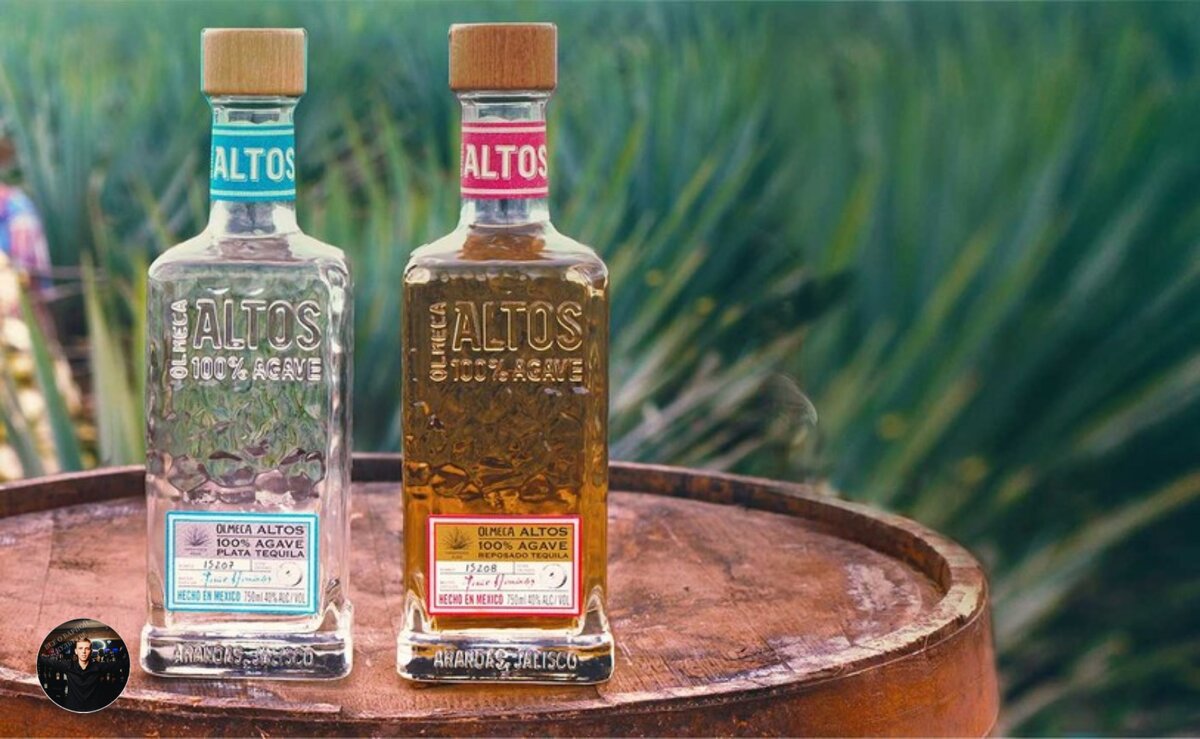 В 1600 году дон Педро Санчес де Тагли, маркиз Альтамира, разбивает огромные плантации голубой агавы и создает фабрику, на которой напиток улучшили и запустили в промышленное производство. Видя спрос на «мескаль» испанский король Карл III издает указ, запрещающий изготавливать другой алкоголь на территории Мексики. Напиток входит в первые позиции списка главных экспортных товаров страны.