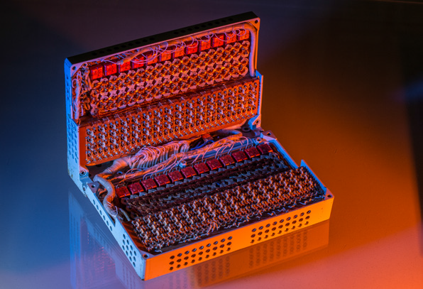 Первый вычислительный блок на основе микросхем «Тропа-1». Фото предоставлено АО «Ангстрем»