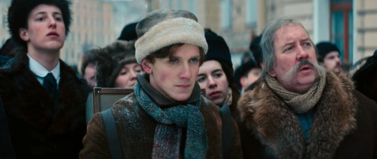 кадр из фильма Серебряные коньки