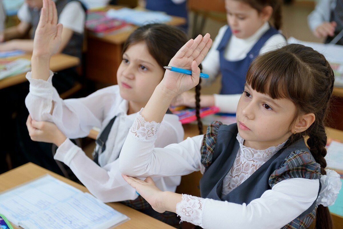 Фото школьников в школе на занятиях