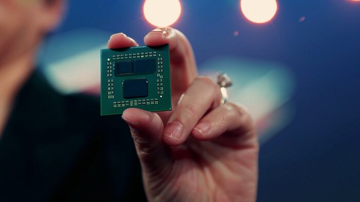 Открытый CCD (слева), показывающий сложенный кеш. (Источник: основной доклад AMD Computex 2021)