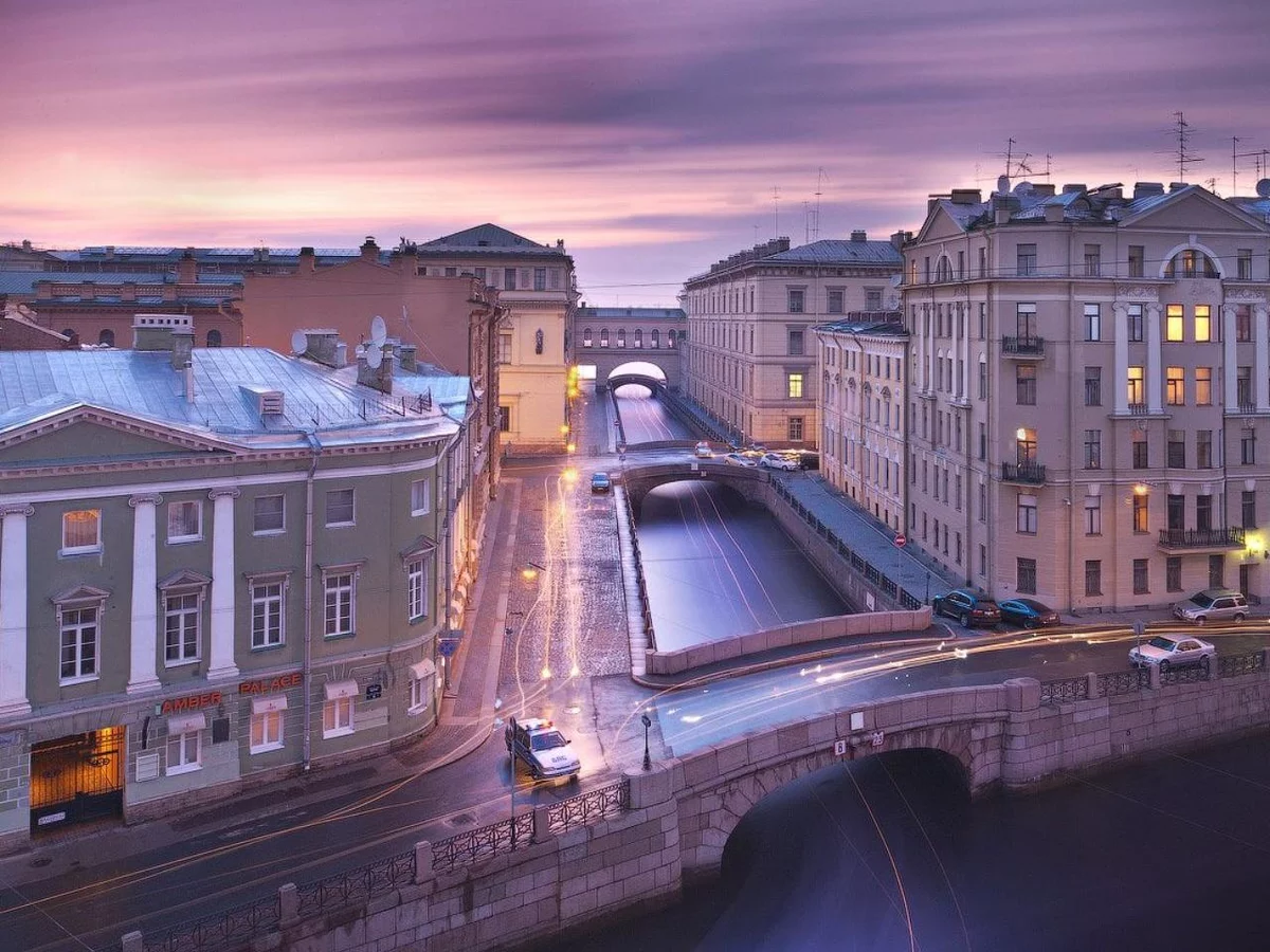 Самая светлая ночь в петербурге. Белые ночи Санкт-Петербург. Эрмитажный мост в Санкт-Петербурге. Зимняя канавка в Санкт-Петербурге. Пик белых ночей в Санкт-Петербурге.