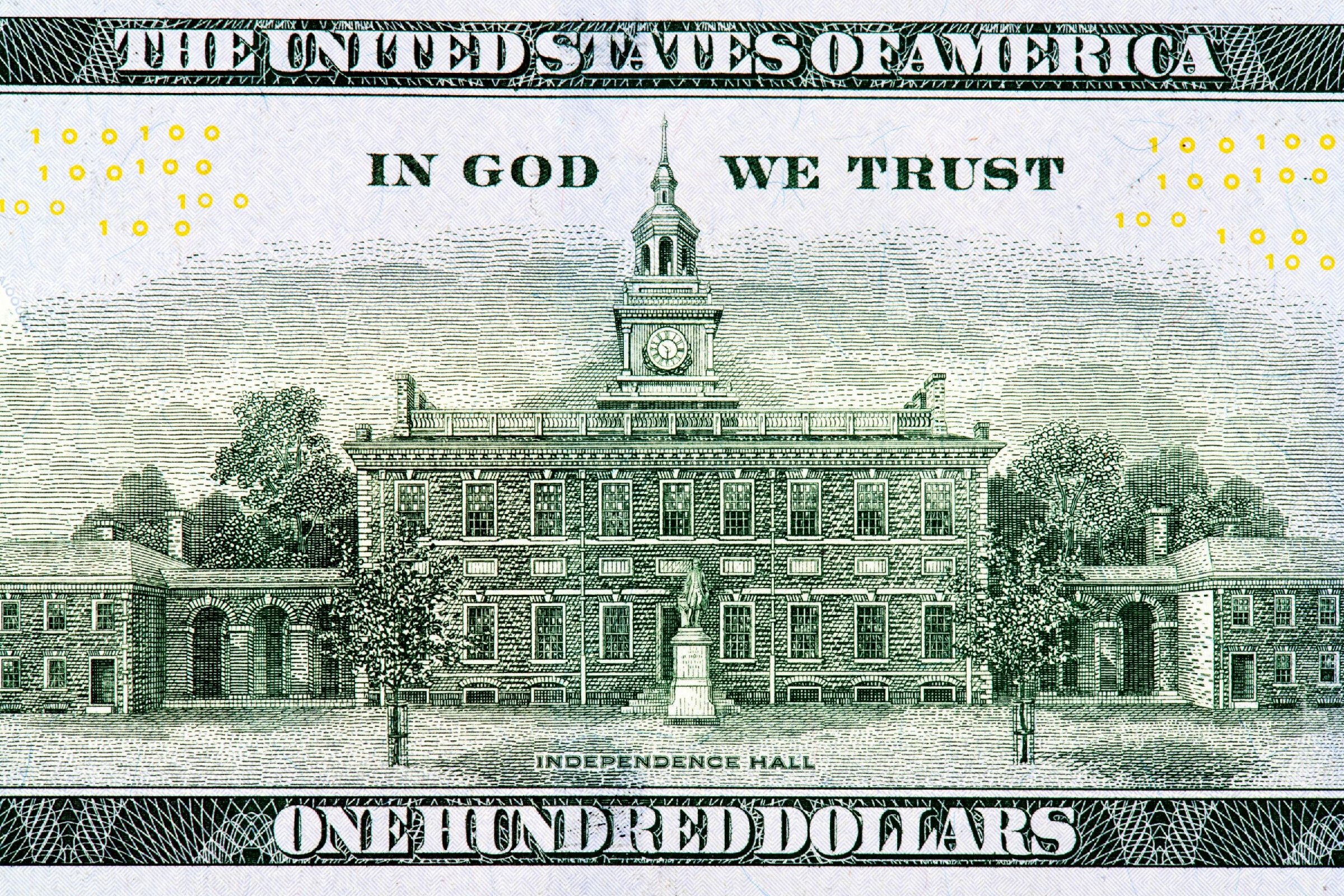 Dollars on top on god. Индепенденс Холл на 100 долларах. Купюра США “in God we Trust”. 100 Долларов Обратная сторона. Купюра 100 долларов Обратная сторона.