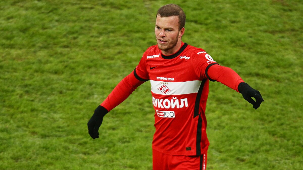 9-Й лишний легионер!