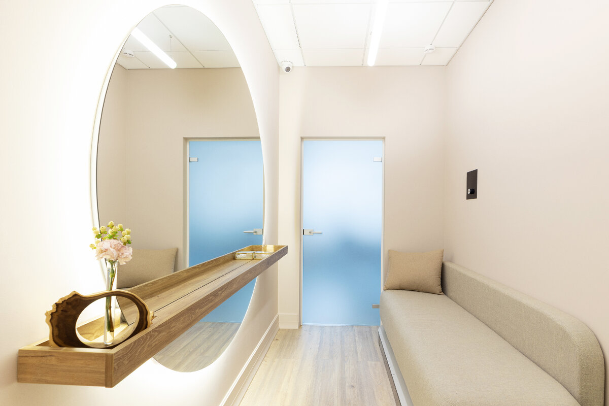 Комната отдыха после операций в клинике Simplex