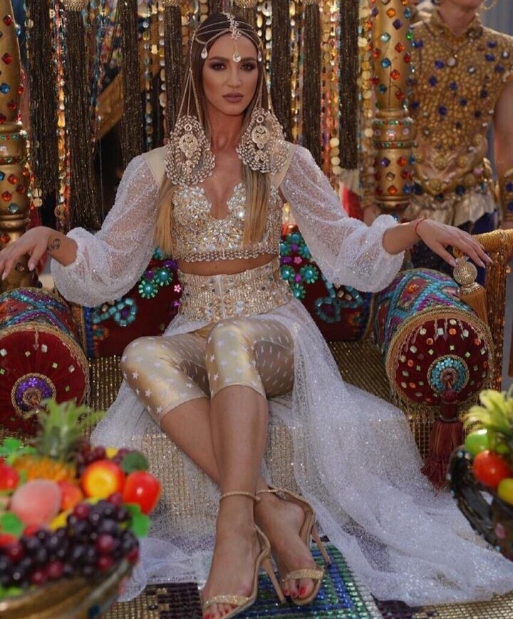     Ольга Бузова Фото: соцсети