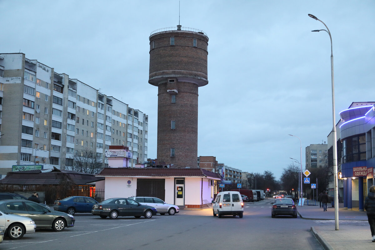 Заброшенная водонапорная башня в Бресте