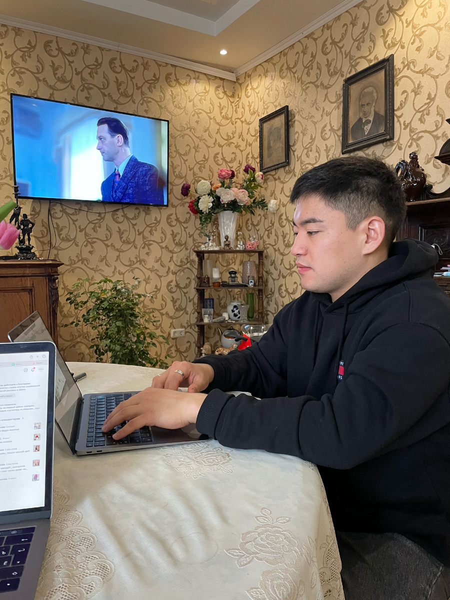 Фото by популярная и известная через 1 год Лидулька Ковшова