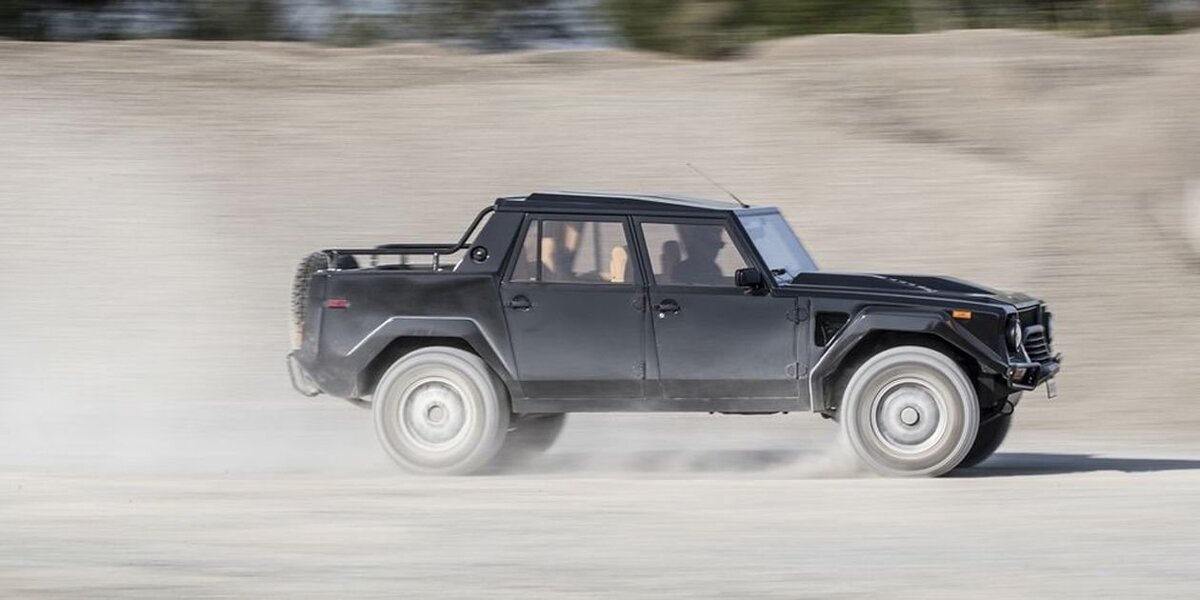 1990 Lamborghini LM SUV