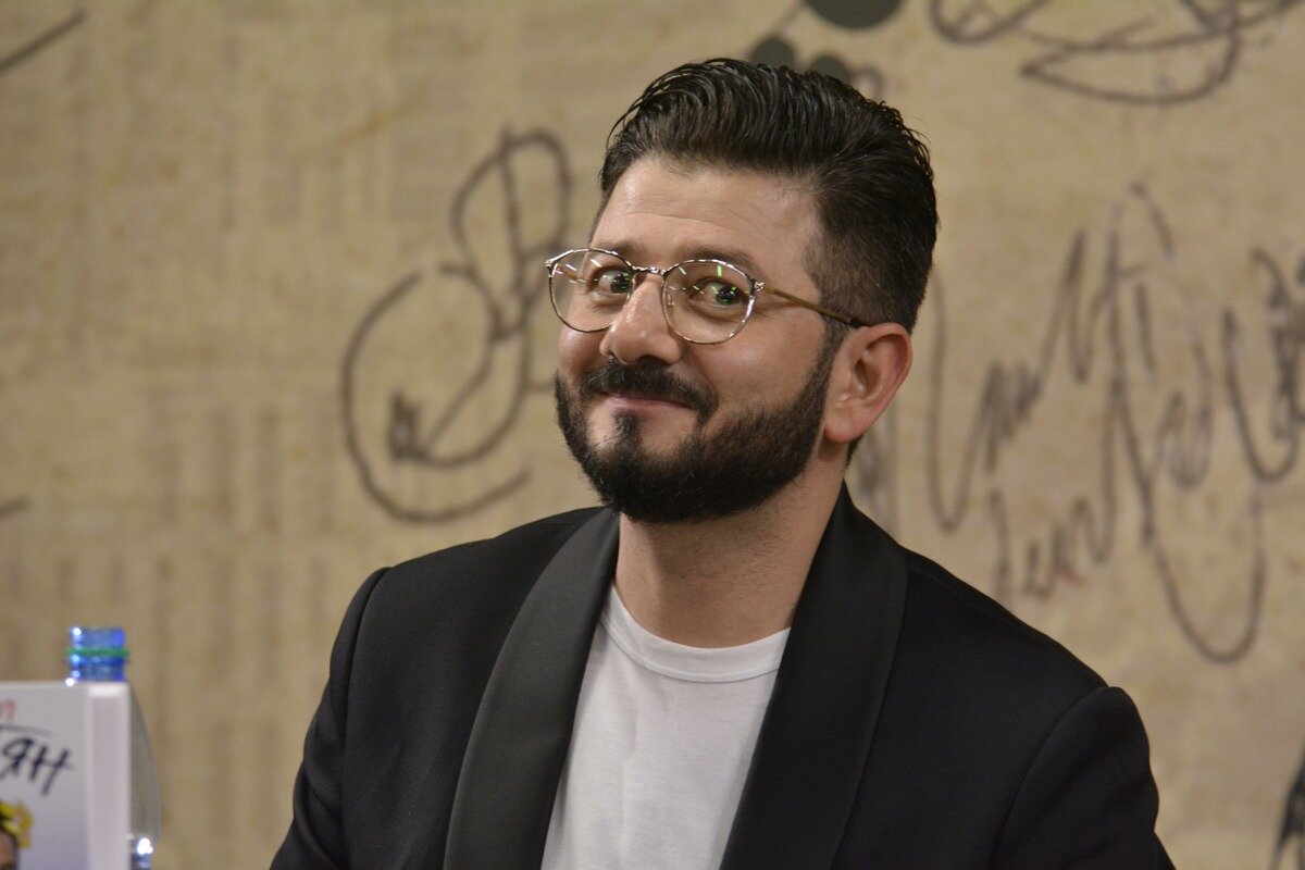Мотивы получения армянского паспорта Галустян не назвал.  Фото: Pavel Kashaev, Павел Кашаев / Global Look Press / globallookpress.com