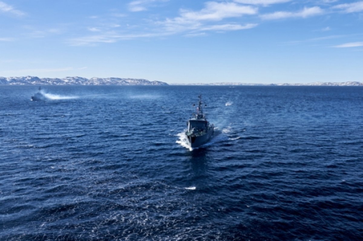    В Баренцевом море завершились учения тральщиков Северного флота