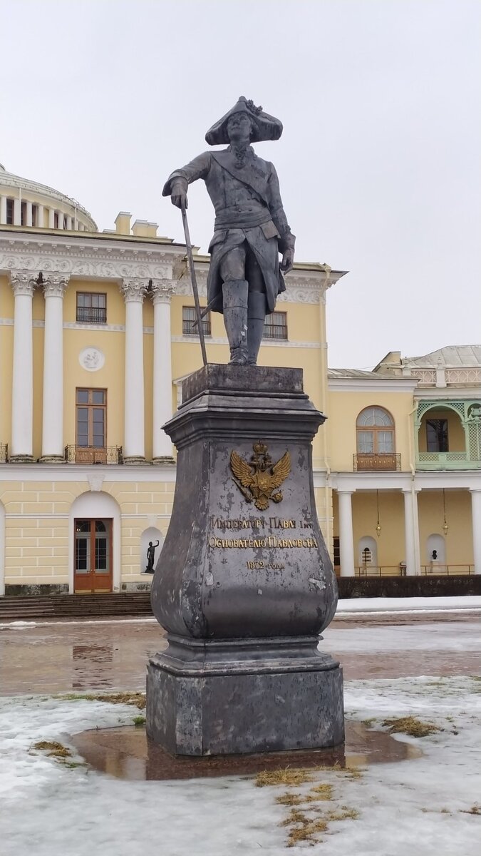 Мы не цари, скорее наоборот