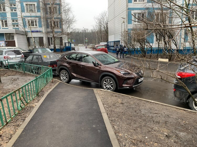 Как пройти с коляской 