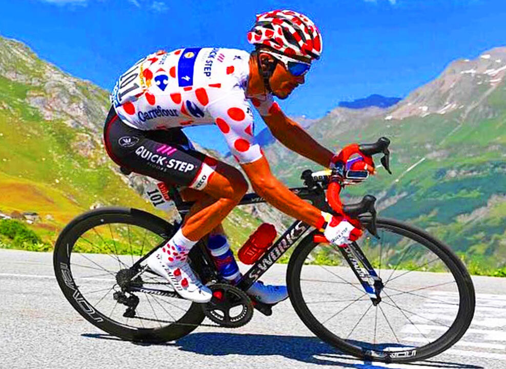 Жулиан Алафилипп в гороховой майке. фото из открытых источников.