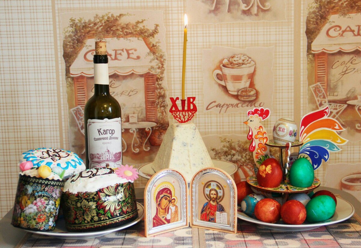 Пасха - мой самый любимый праздник. В блоге расскажу, как испечь вкусный кулич, как сделать нежную пасху и как покрасить яйца. 