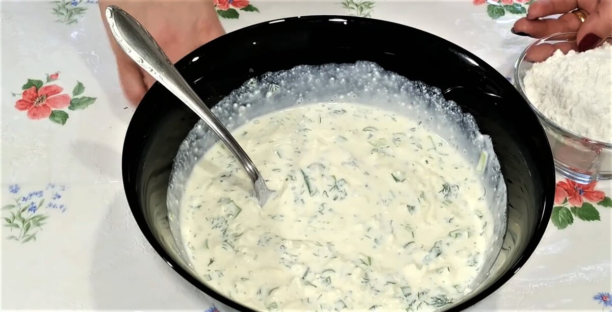 Быстрый Завтрак — Смешала и на Сковороду! Вкуснейший Пирог на завтрак.