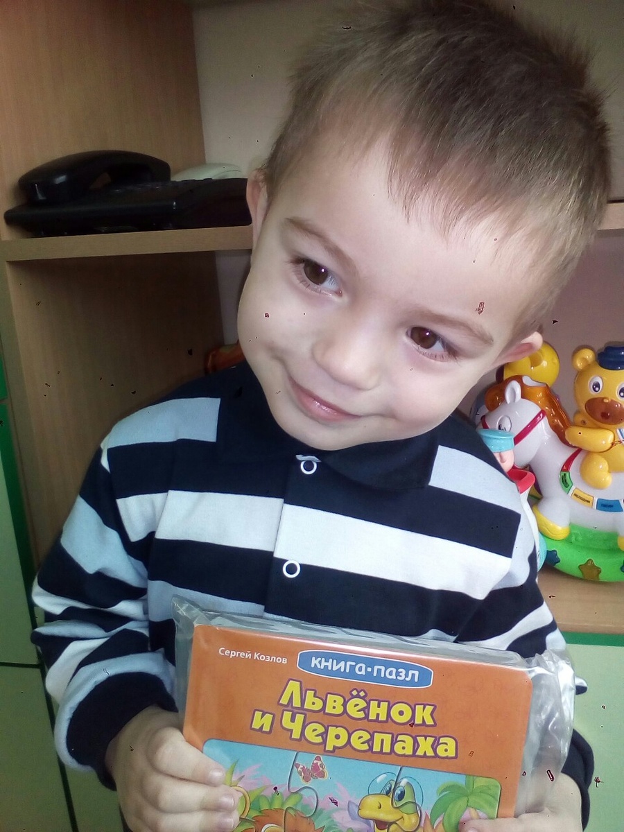 А это Лёшу поздравляли на день рождения.