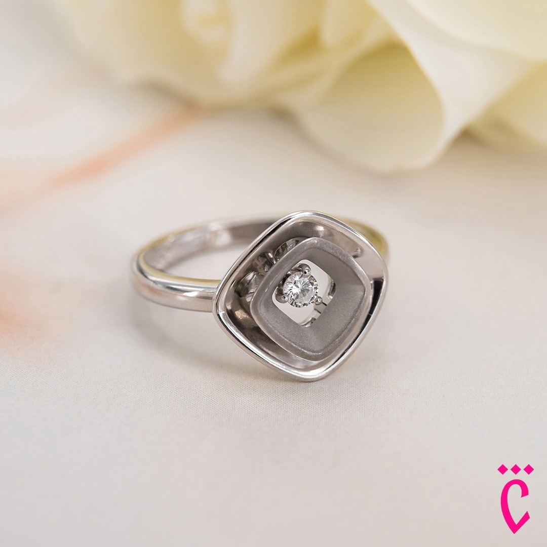 Серебряное кольцо с фианитом (арт. 01-2149/00КЦ-00)