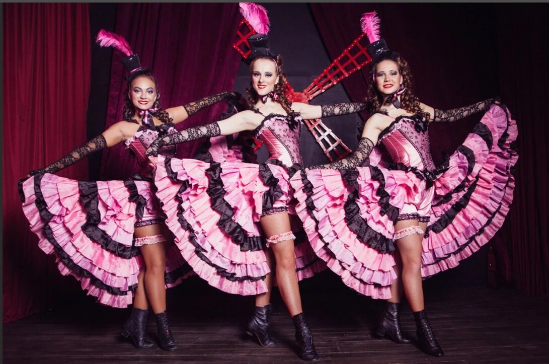 Танцовщицы кабаре "Мулен Руж" (источник Яндекс-картинки)