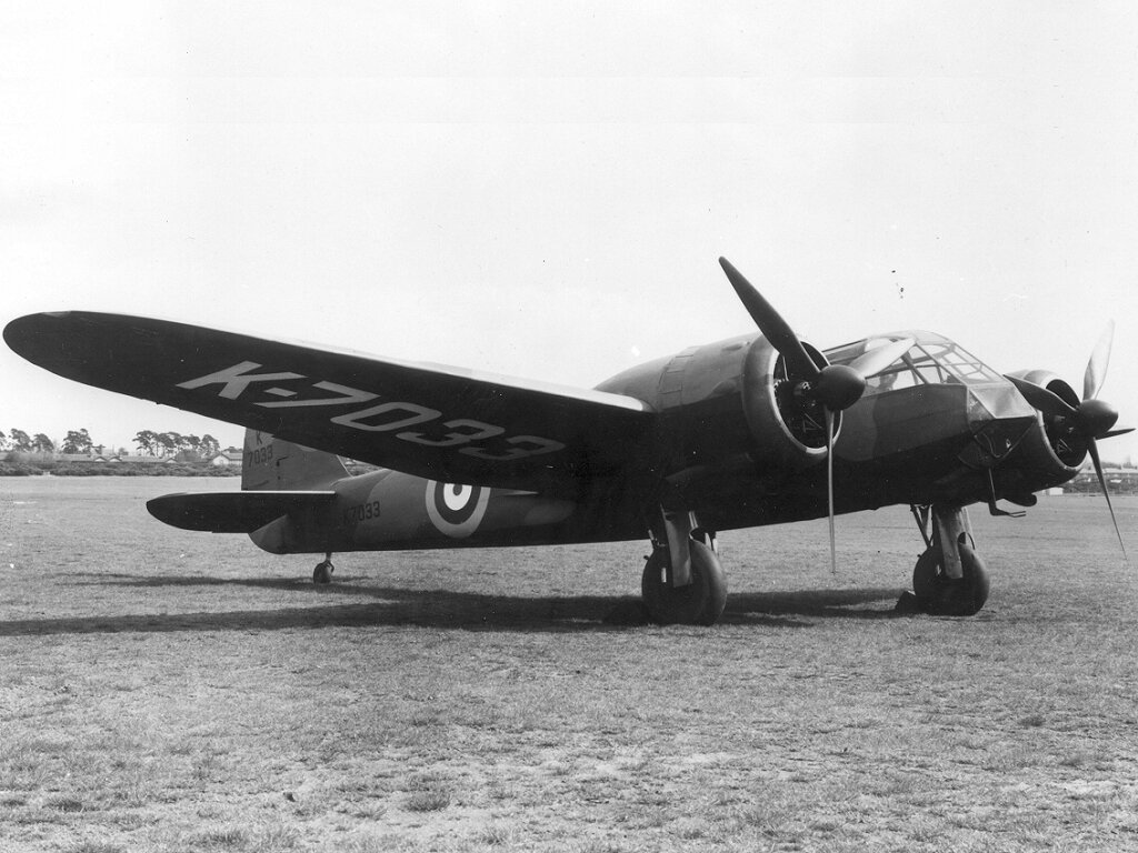 Прототип Bristol Blenheim на аэродроме. Фото: Public domain // Royal Air Force