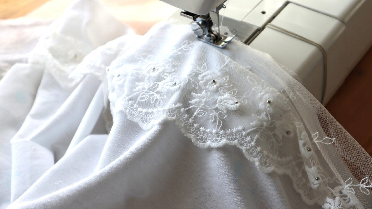 Листайте вправо 