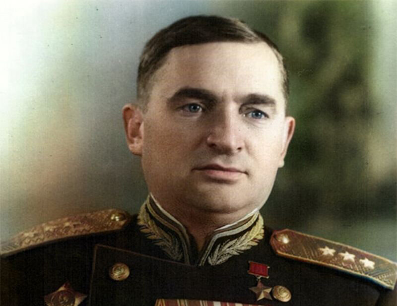 Герой Советского Союза, генерал армии А.С.Жадов. 