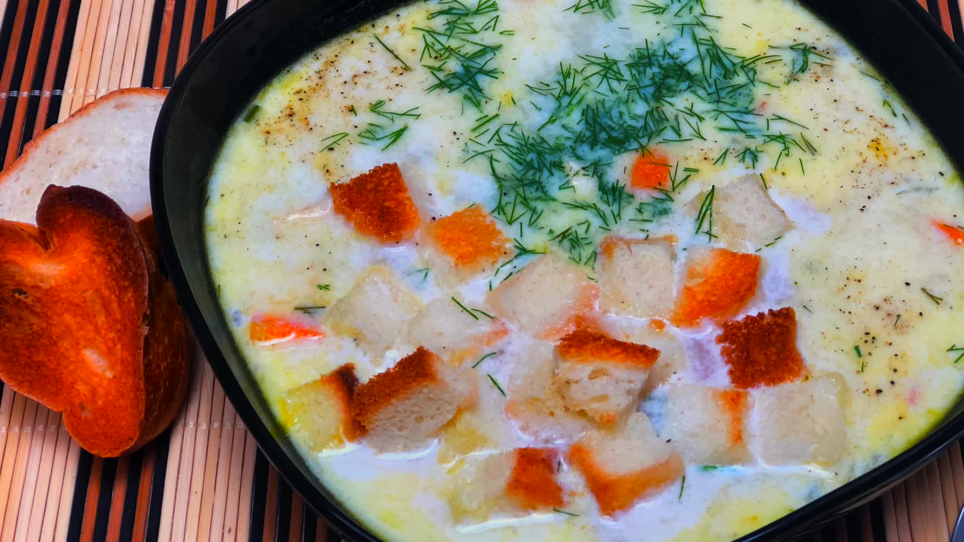 Vaření s láskou orig Recept na sýrovou polévku: Krémová lahůdka plná chuti Polévky Večeře Veganské pokrmy  