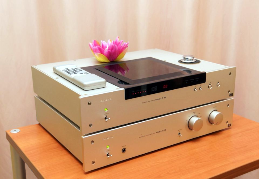 ONKYO Integra C-1E ver 2 и A-1E ver 2
