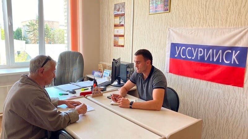     В преддверии отопительного сезона уссурийцы обеспокоены качеством труб отопления, водоснабжения и канализации. Не всем из них удается найти общий язык со своей управляющей компанией. Поэтому они идут за помощью в другие инстанции.