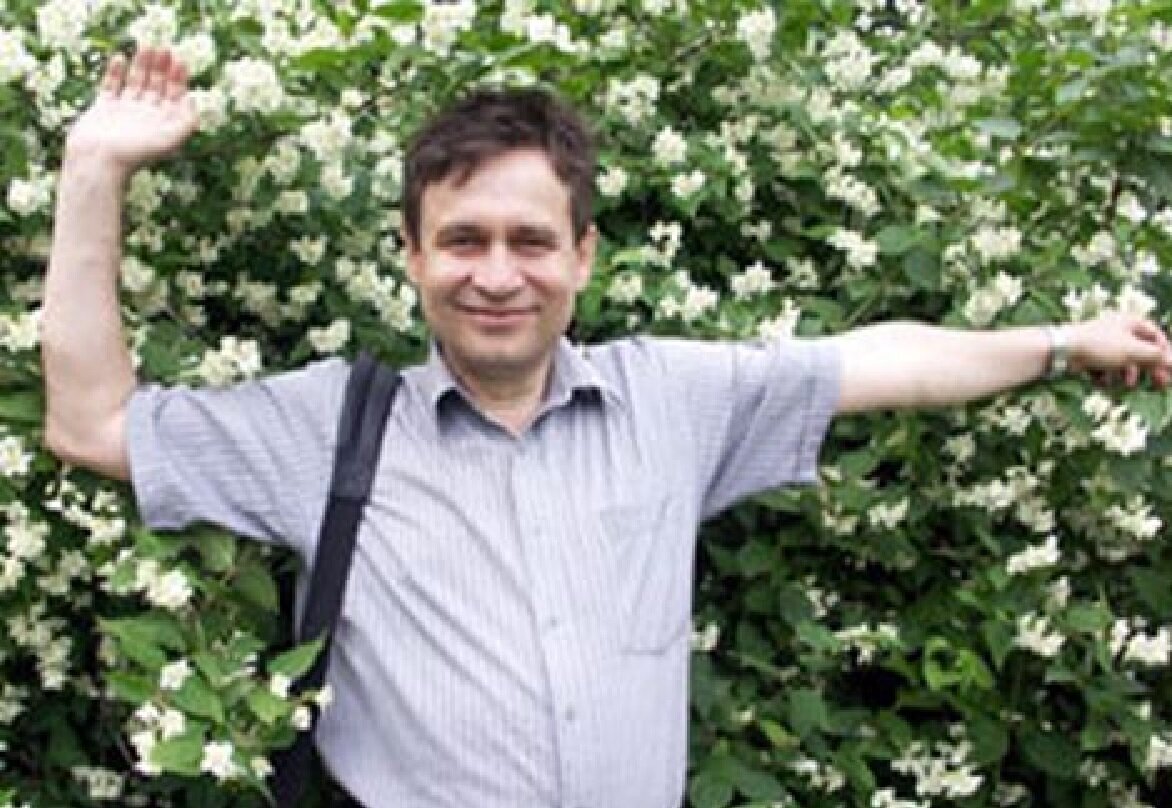 Романов, Сергей Александрович, поэт песенник,  автор слов песни "Фантазер".