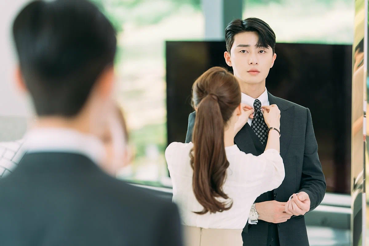 Dorama onl new. Корейский сериал секретарь Ким. Дорама дорама про богатых наследников. Дорама секрет секретаря Ким. Секретарь Ким ли Ен Джун