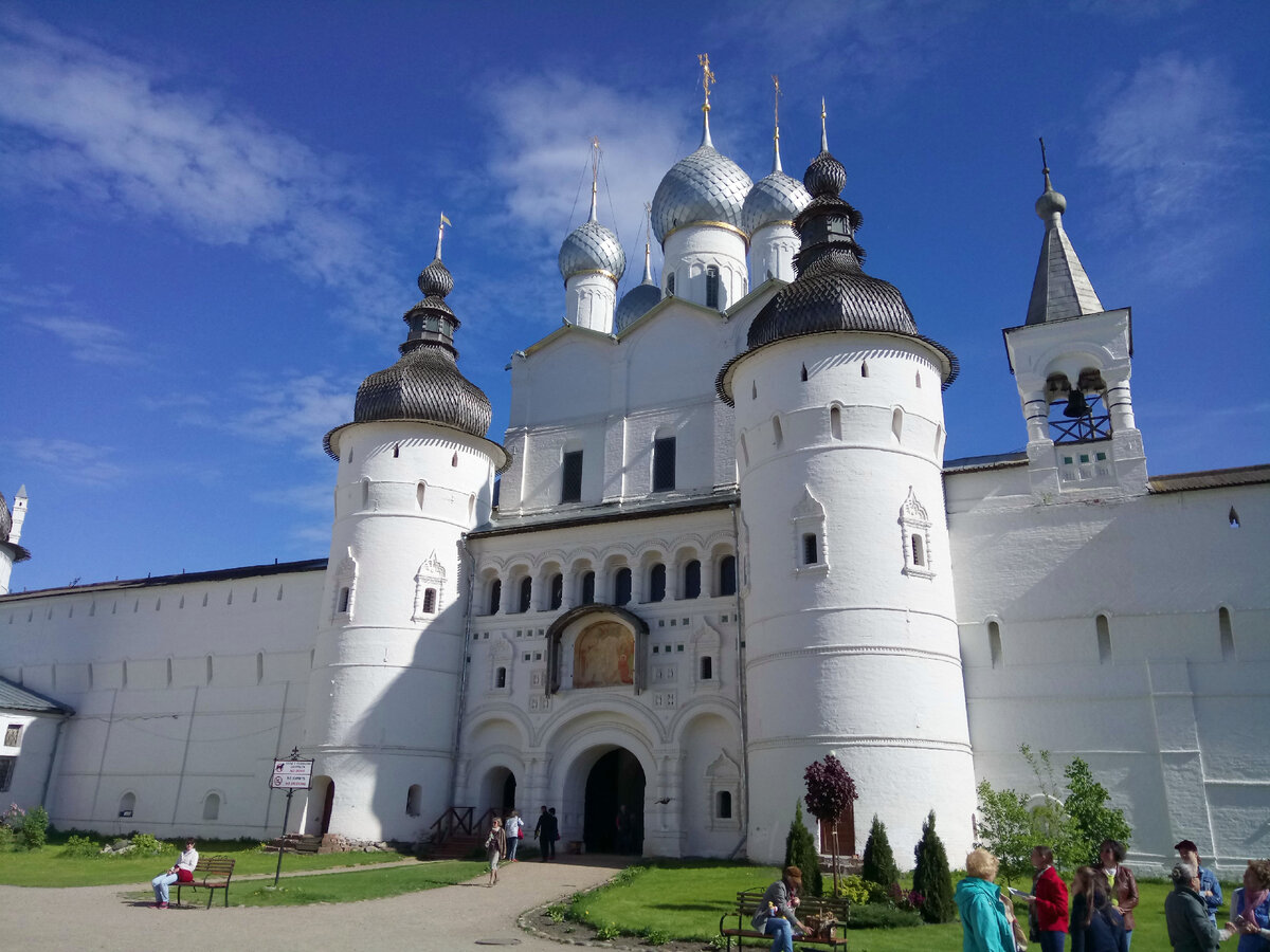 В каком городе снимали фильм «Иван Васильевич меняет профессию» |  JonyTravel | Дзен