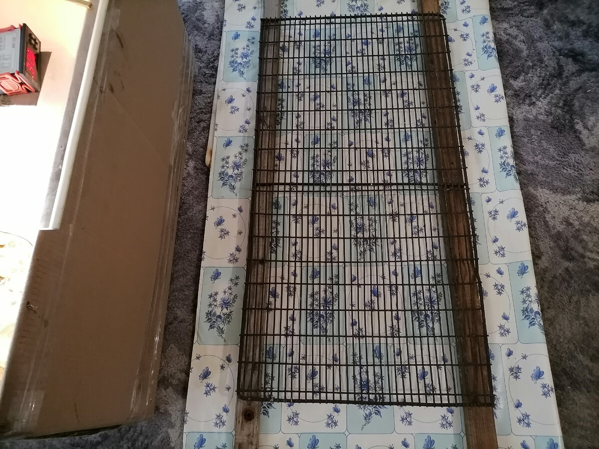 Клеенка тут самая важная часть.