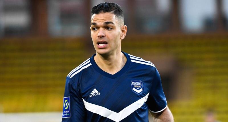 https://static.butfootballclub.fr/photo_article/447843/176324/800-L-girondins-ben-arfa-est-apeur-et-totalement-inoffensif-devant-les-dogues.jpg