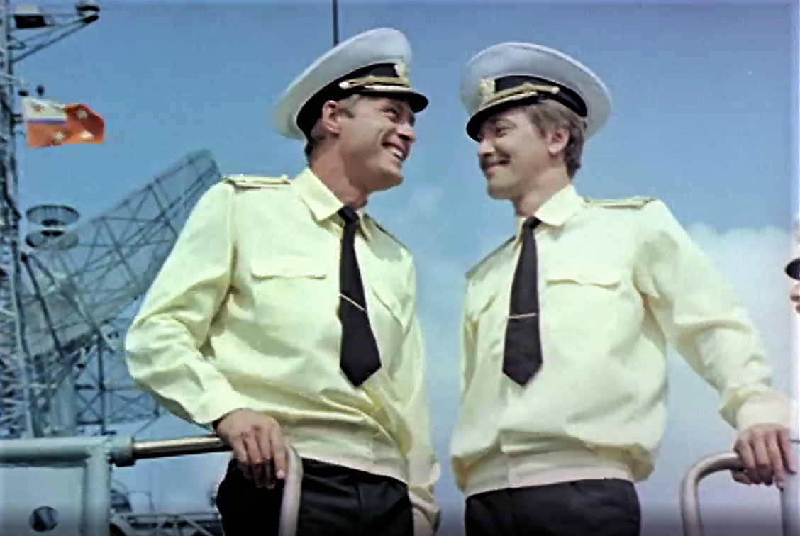 Кадр из телефильма "Слушать в отсеках" (1985)