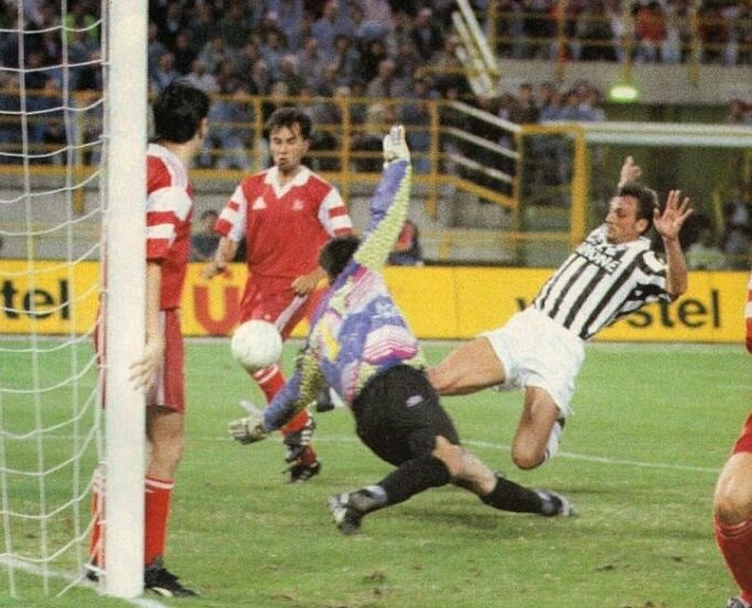 Матч 1/32 финала Кубка Уефа. Ювентус - Локомотив Москва