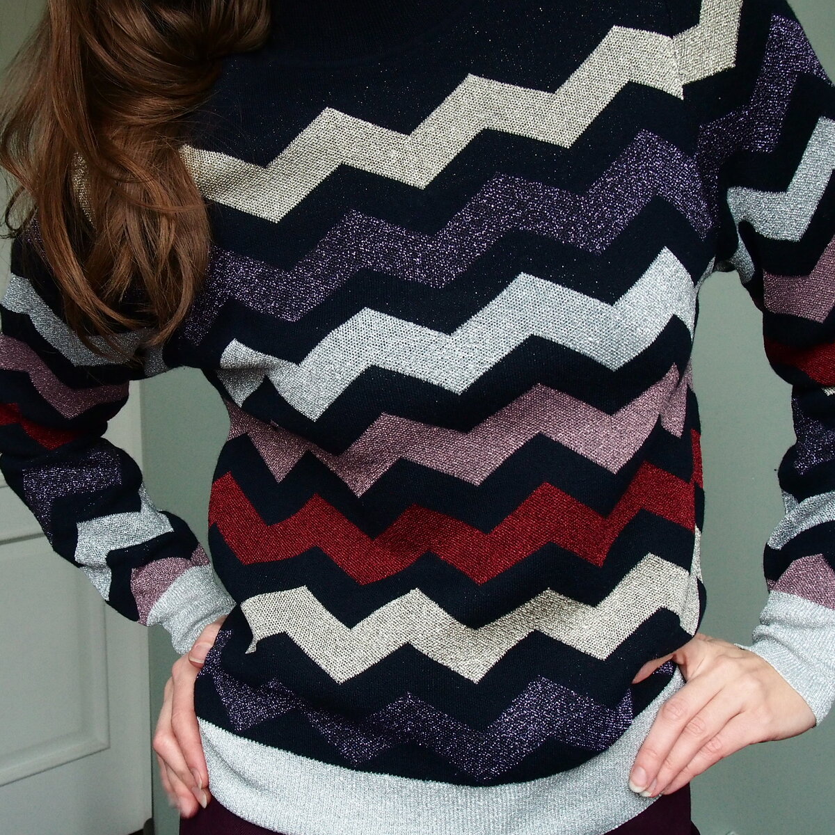 свитер прекрасного французского бренда Tara Jarmon, который я нашла в секонд-хенд на скидках