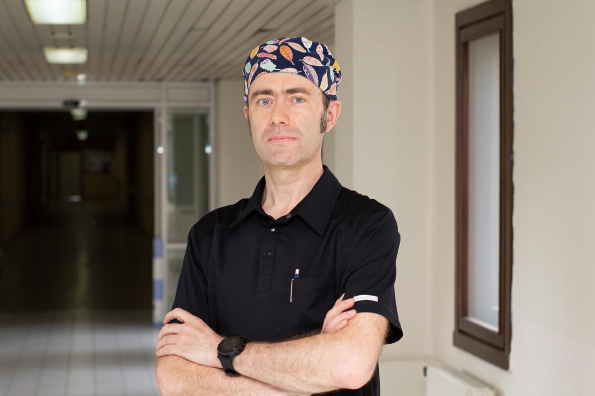 Д. Хомутинин