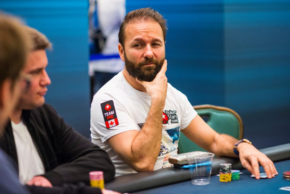 Фил хельмут. Дэниел негреану покер. Даниэль негреану. Кристиан жосан poker. Профессиональные покерные игроки.