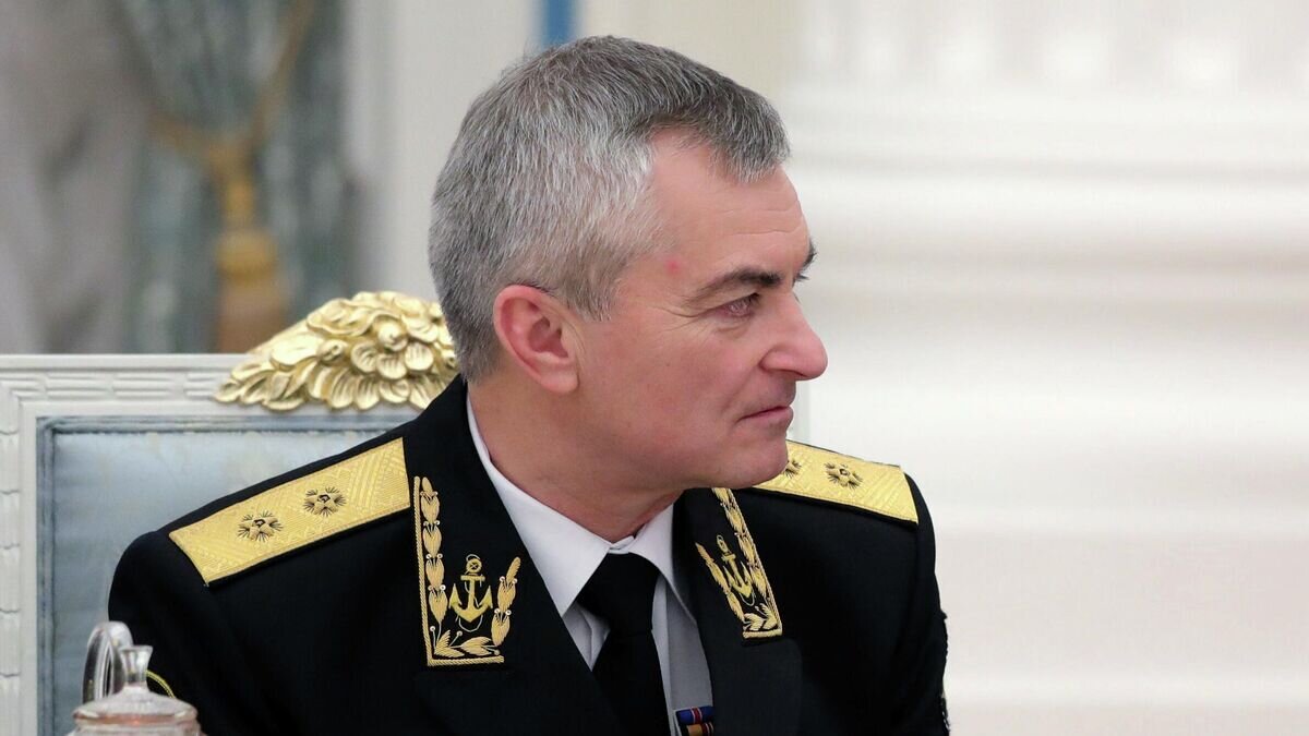    Вице-адмирал Виктор Соколов© РИА Новости / Михаил Климентьев