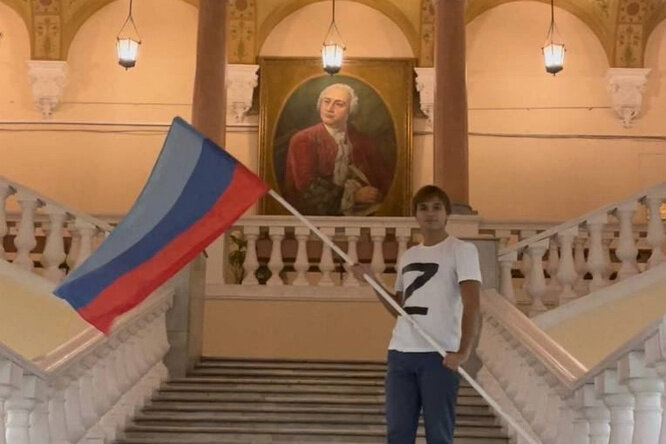 Студент Степан Антропов