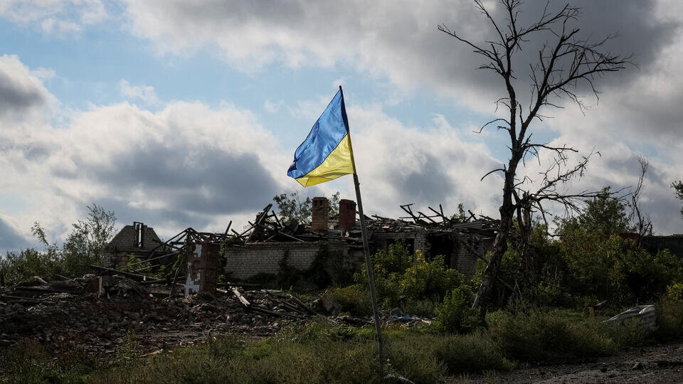     Главы МИД Польши и ФРГ призвали Россию выплатить репарации Украине REUTERS/Gleb Garanich